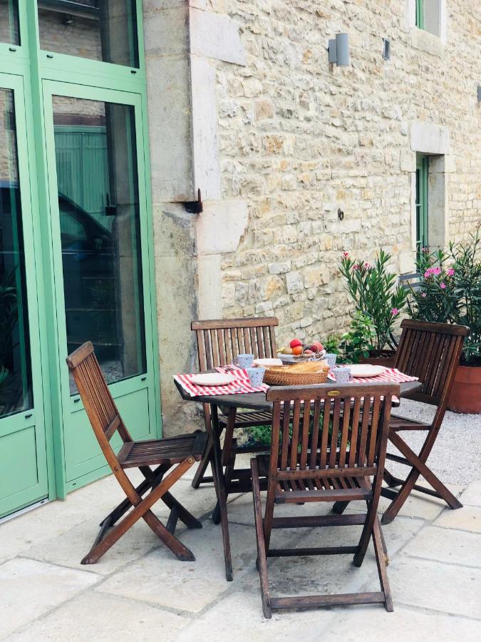 Le Gite De Tassigny Meursault Eksteriør bilde