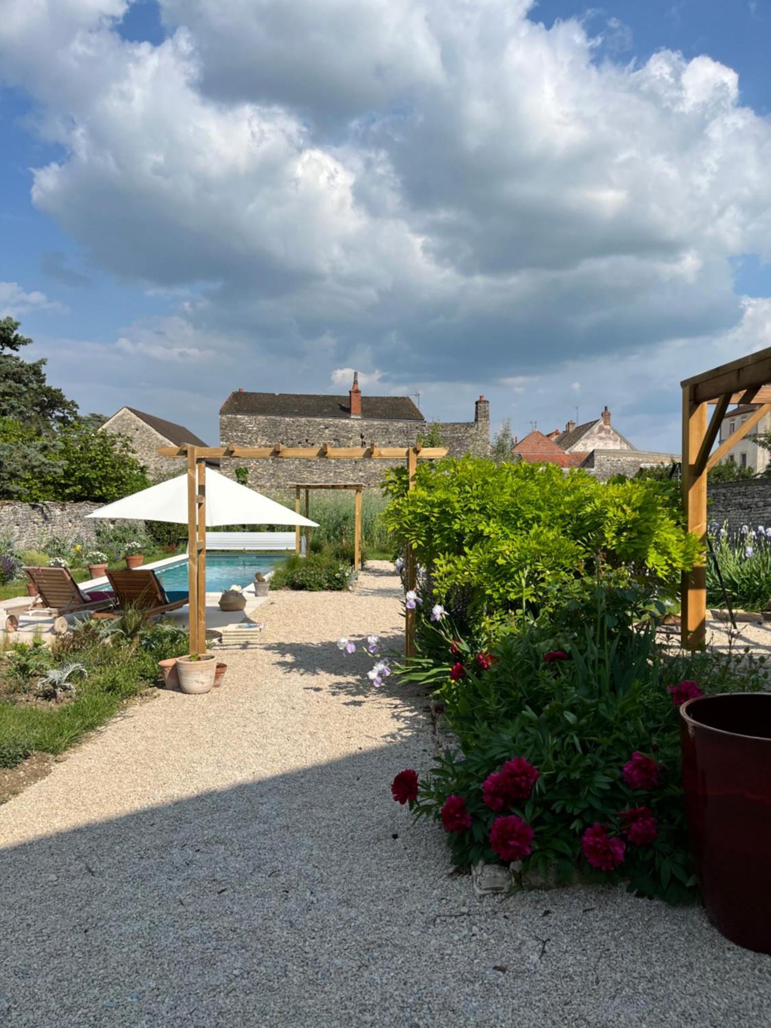 Le Gite De Tassigny Meursault Eksteriør bilde